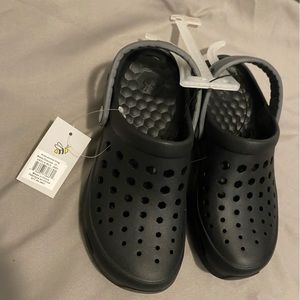 Joybees 🐝 Crocs Style Clogs Size J3